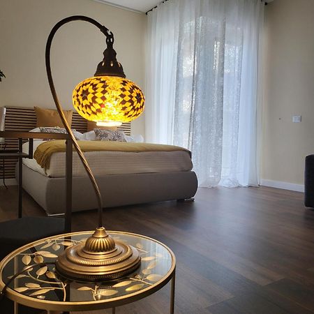 La Dimora Dell'Arte Bed & Breakfast Bari Exterior photo