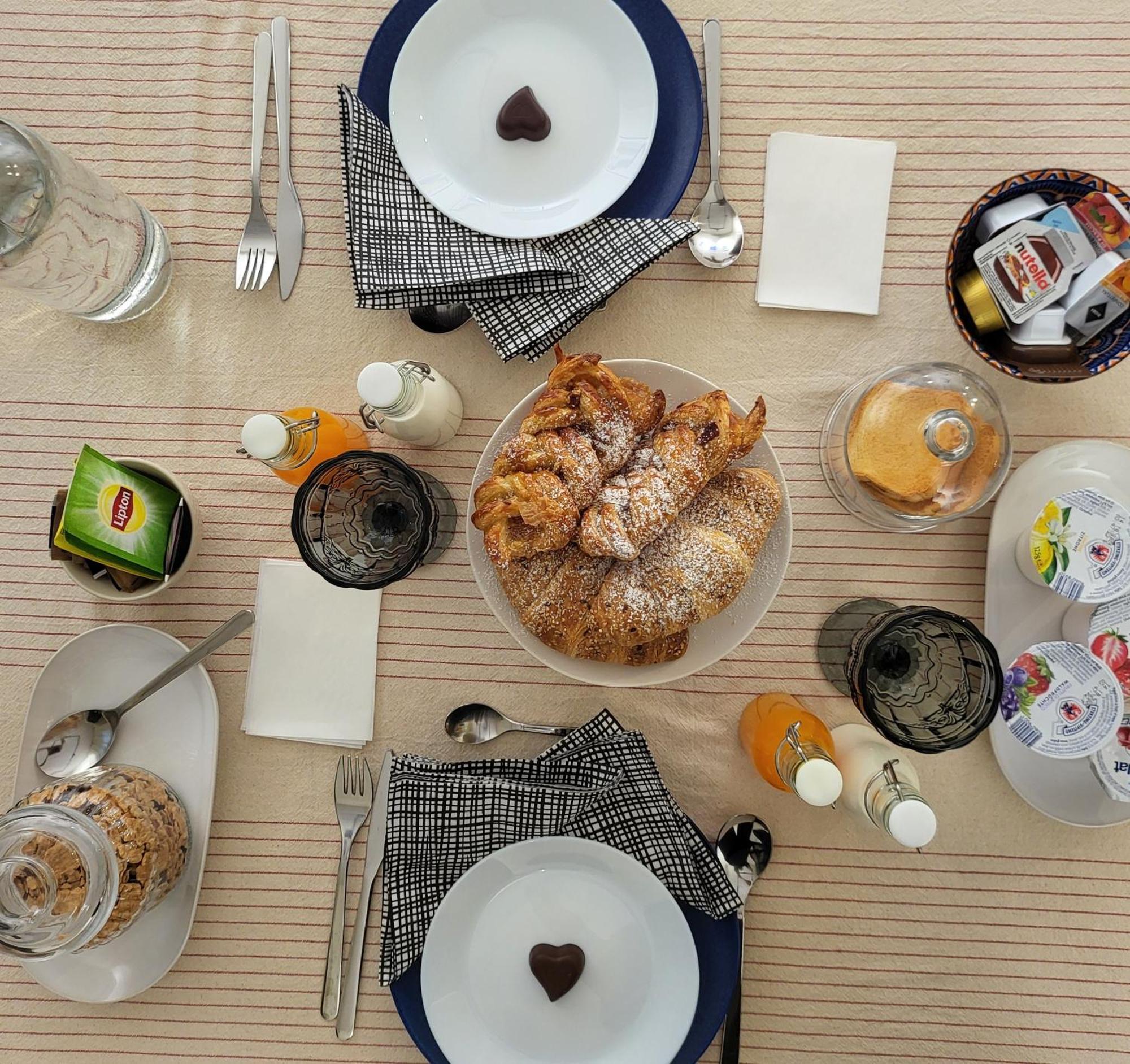 La Dimora Dell'Arte Bed & Breakfast Bari Exterior photo